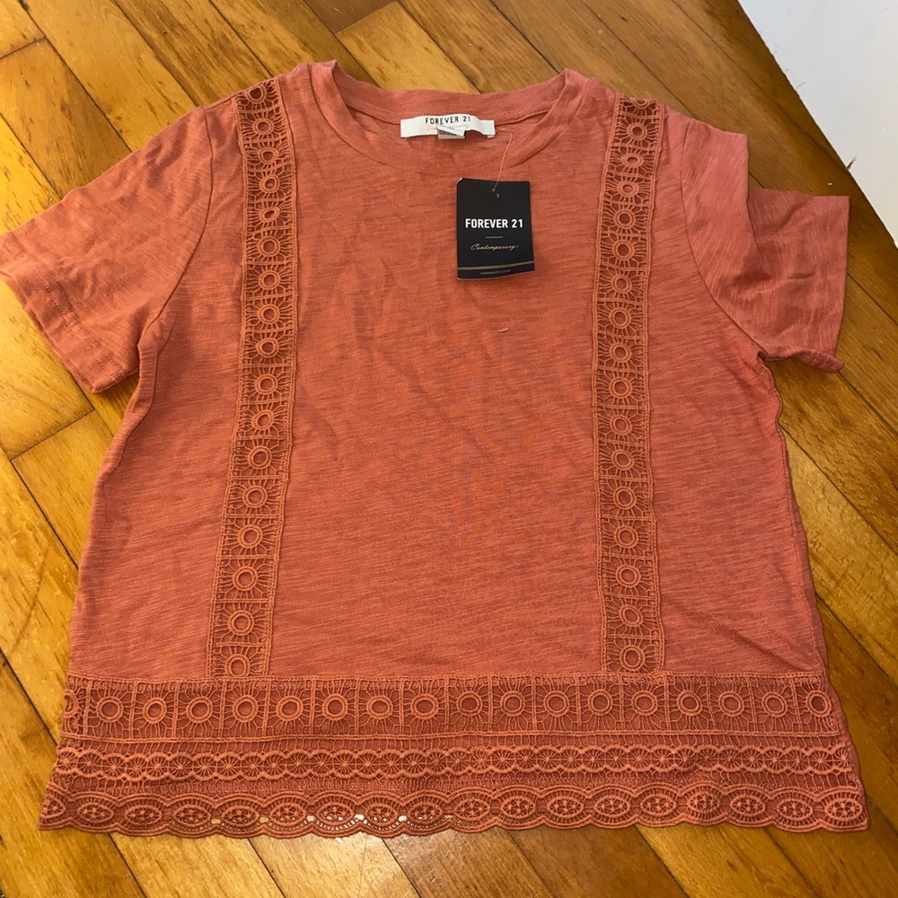 Shirt with lace